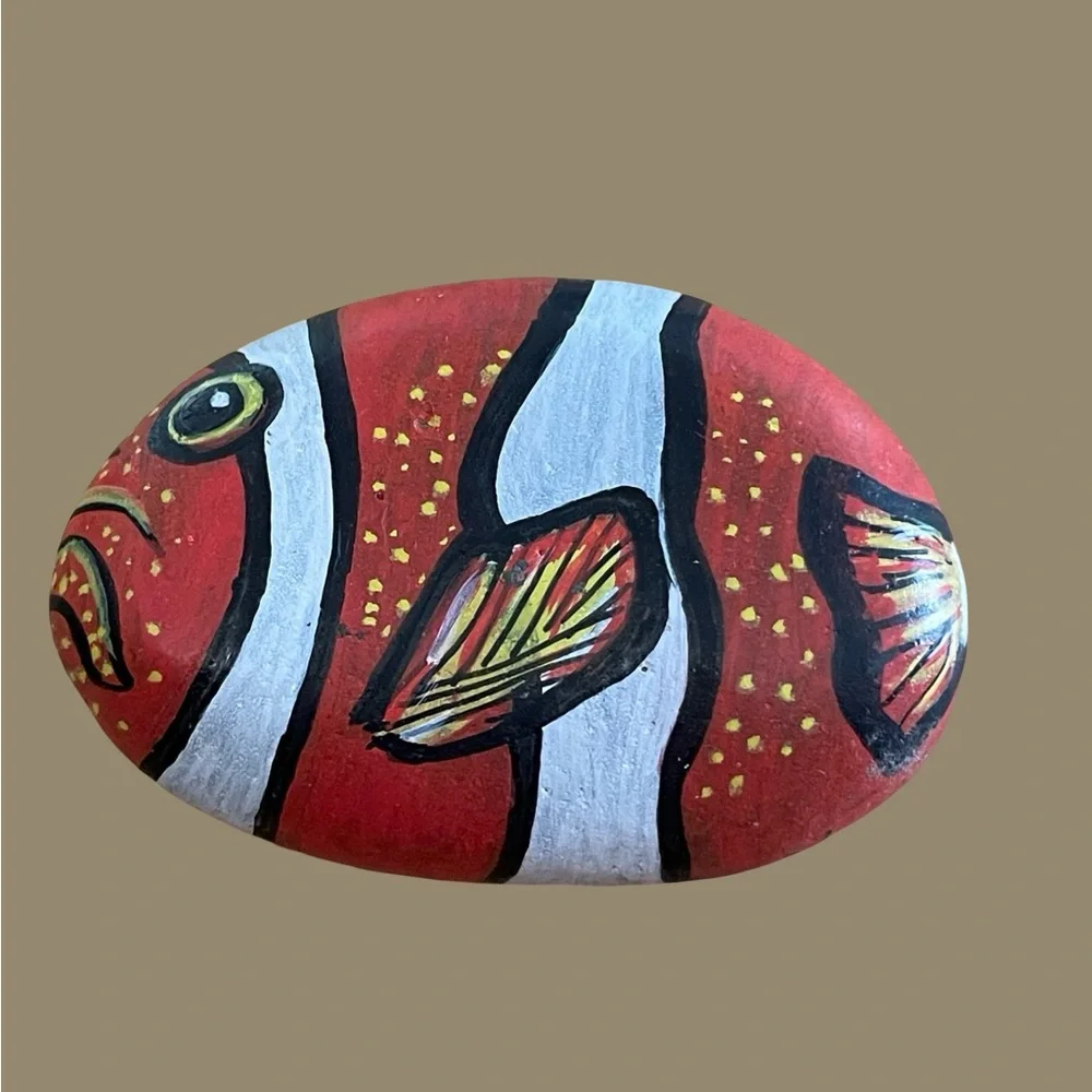 Hand crafted painted clownfish rock orange white yellow black dotted 1.5x3 inch